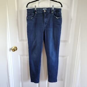 Good American Blue Skinny Jeans. #MP